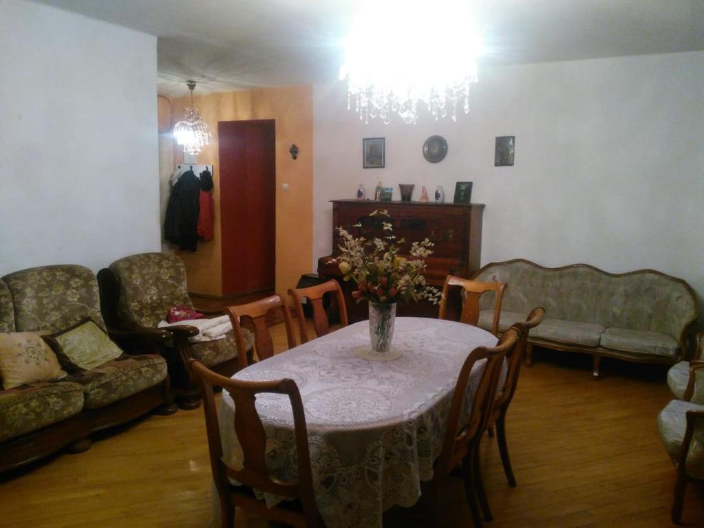 Posezení v ubytování Tbilisi Home
