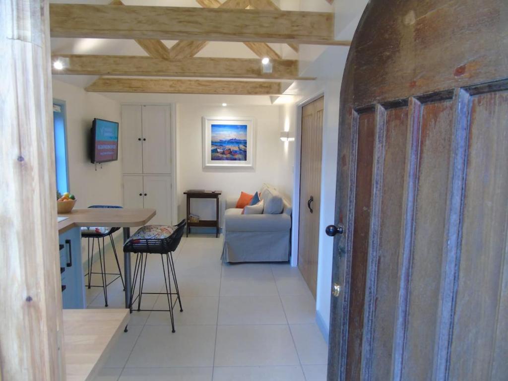 Χώρος καθιστικού στο Bond's Cottage Barn