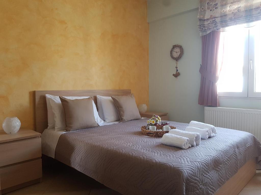 Postel nebo postele na pokoji v ubytování Comfy Apartment