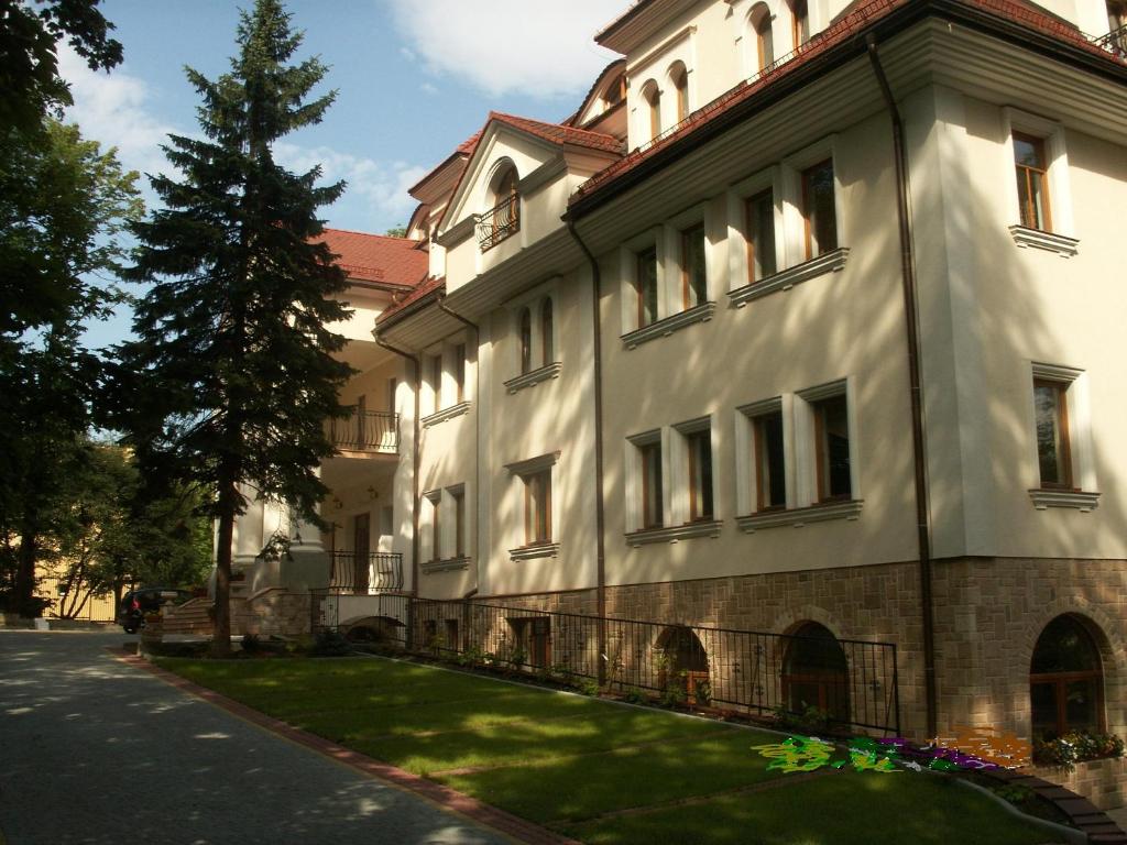 Budova, v ktorej sa apartmán nachádza