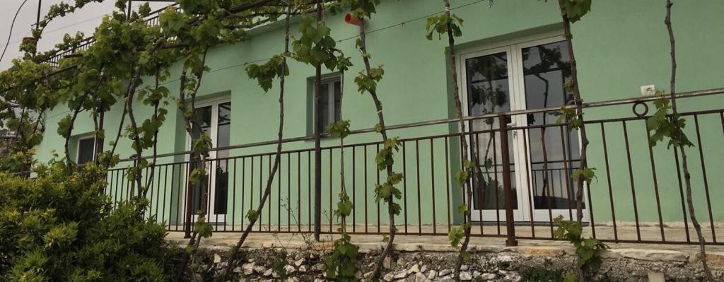 Budova, kde se bed and breakfast nachází