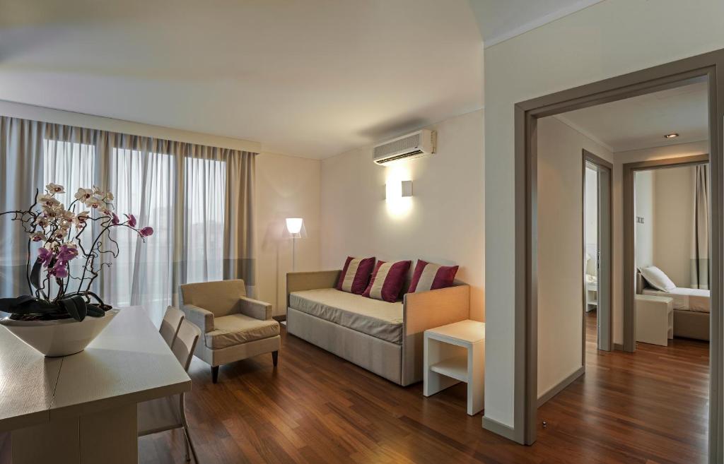 Ramada Plaza by Wyndham Milano - Resim 42