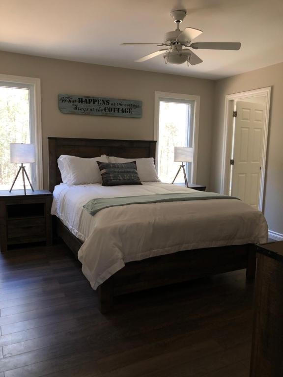 Легло или легла в стая в The Whippoorwill Cottage - NBP-2022-201
