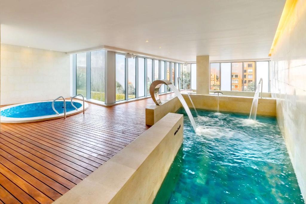 Bazén v ubytování Grand Hyatt Bogota nebo v jeho okolí