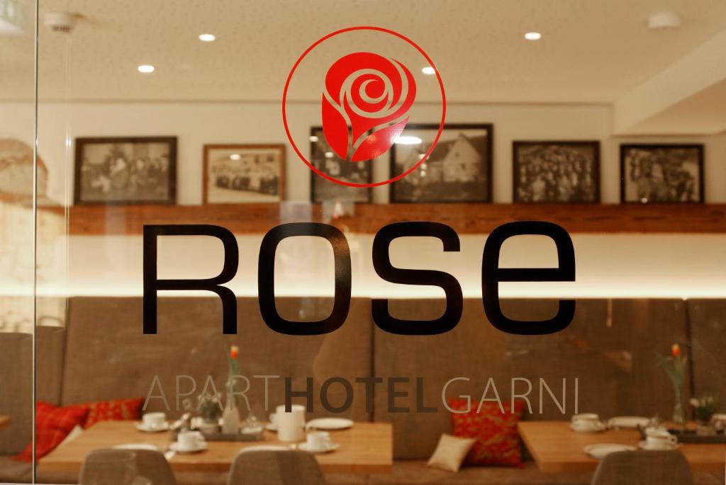 Certifikát, hodnocení, plakát nebo jiný dokument vystavený v ubytování ApartHotel Rose