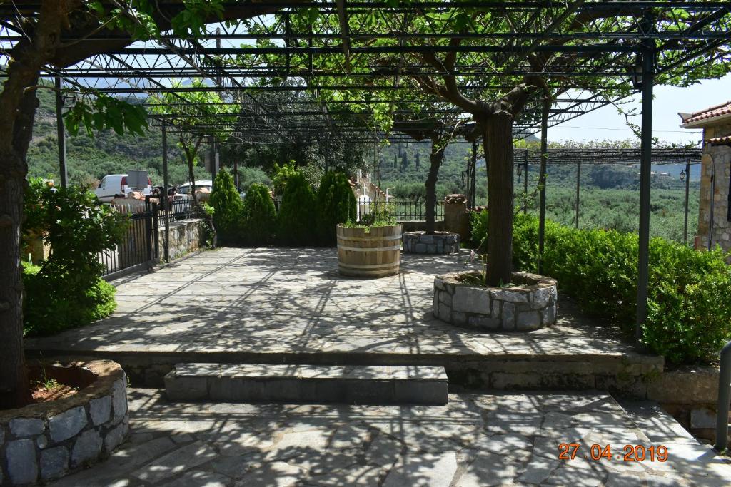 Zahrada ubytování Ouranias Studios