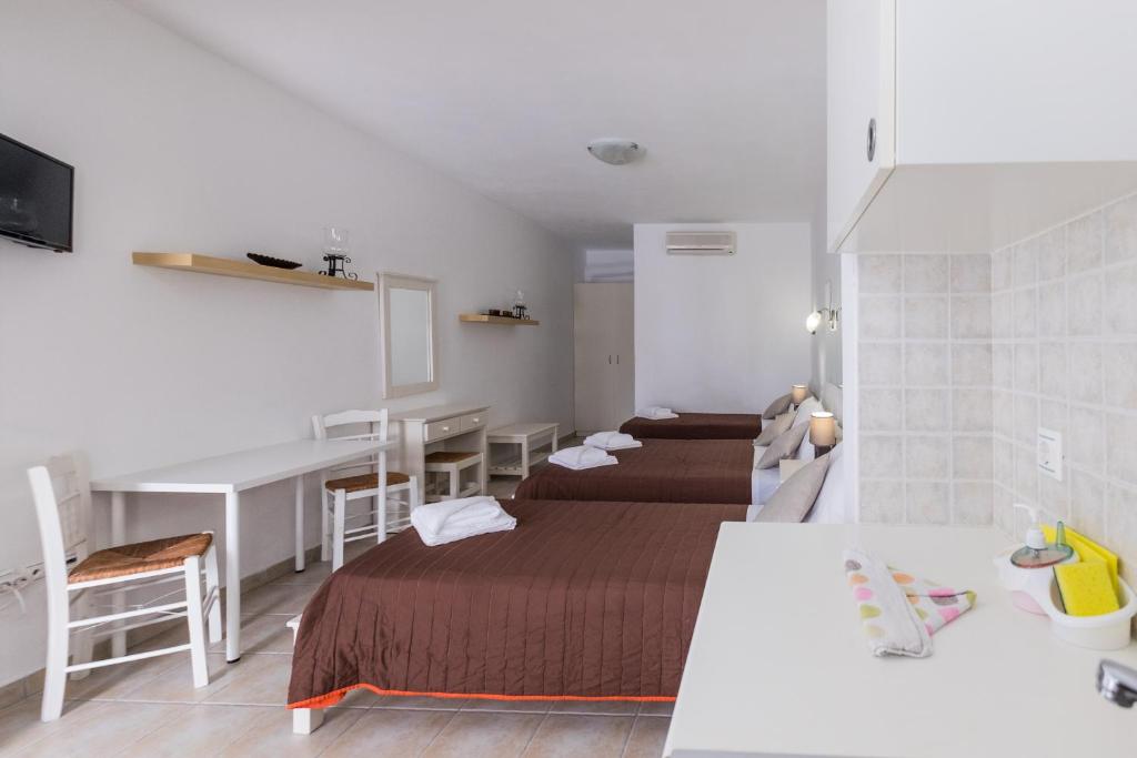 Joseph Studios, Naousa (updated prices 2025) - 5