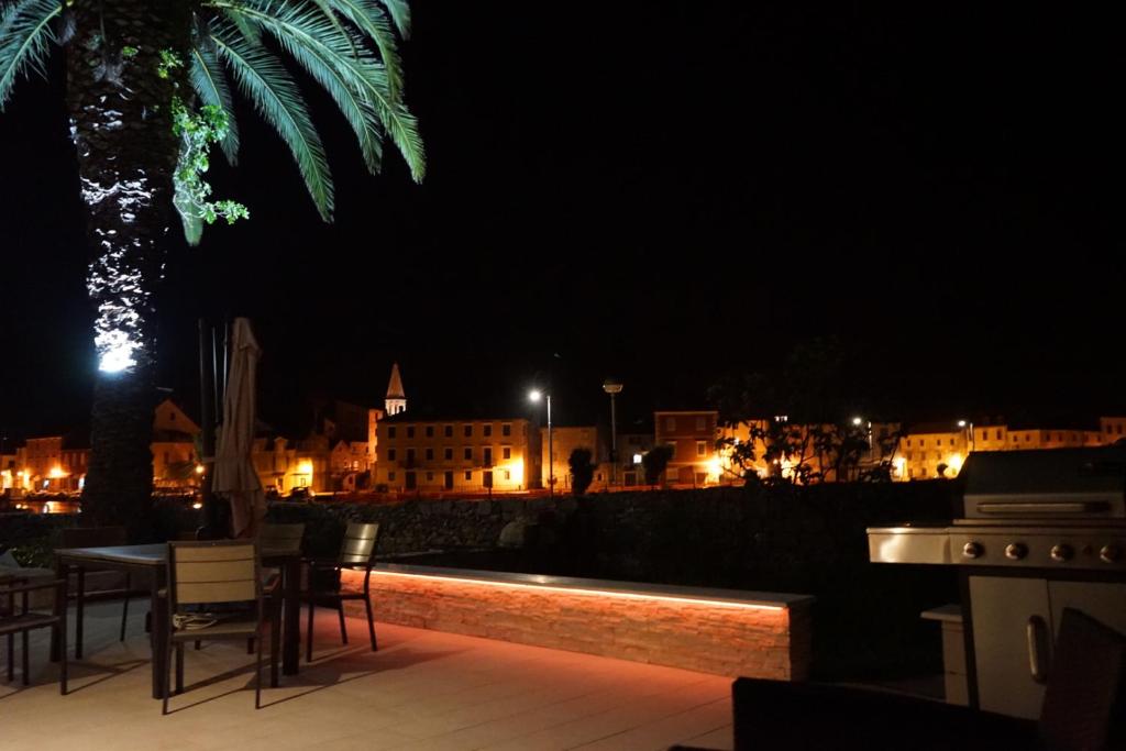Zdjęcie z galerii obiektu Pascal Villa 7 nights 1 free w mieście Stari Grad