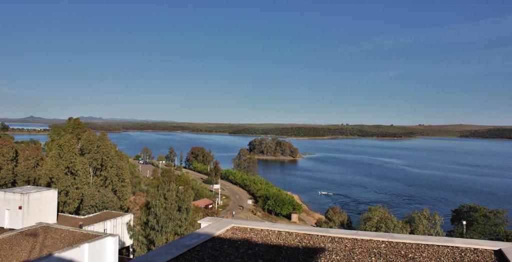 Apartamentos Embalse de Orellana, Orellana la Vieja – Updated ...