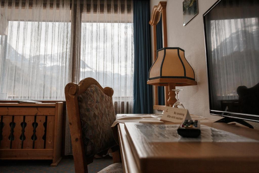 Hotel Vier Jahreszeiten - Grand Classic Single Room