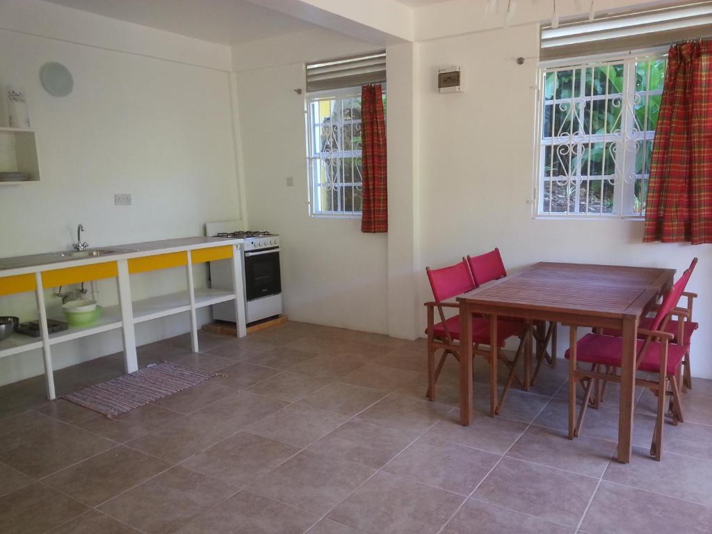 Fotografie z fotogalerie ubytování Mango Garden Cottages v destinaci Tanetane