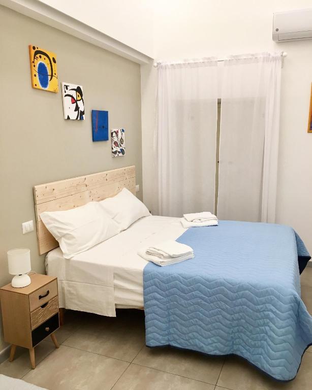 Zdjęcie z galerii obiektu Quartieri Home Holiday w mieście Neapol