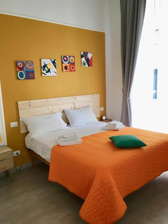Zdjęcie z galerii obiektu Quartieri Home Holiday w mieście Neapol