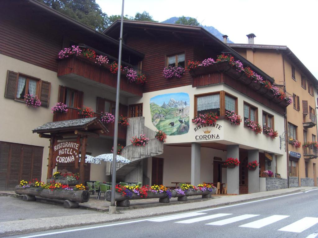 Budynek, w którym mieści się hotel