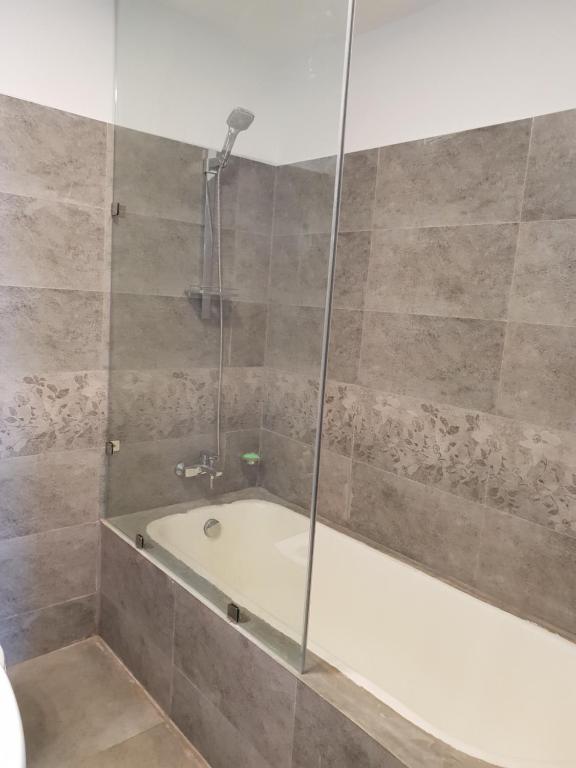 Koupelna v ubytování Trellis Homes