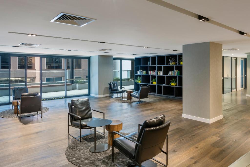 Posezení v ubytování Wyndham Hotel Melbourne