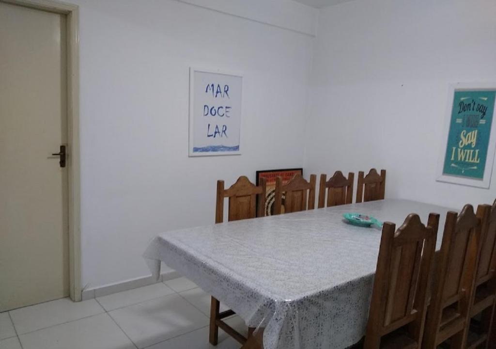  Apartamento amplo com vista para o mar na Praia Grande