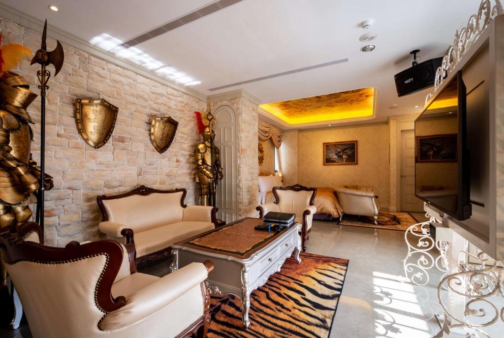 TV a/nebo společenská místnost v ubytování AURORA MOTEL
