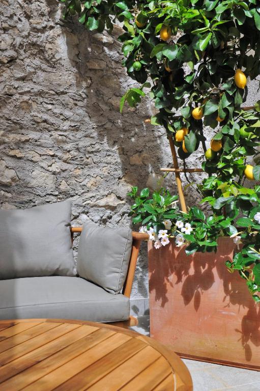 Bella Vacanza Limone - Two-Bedroom Apartment