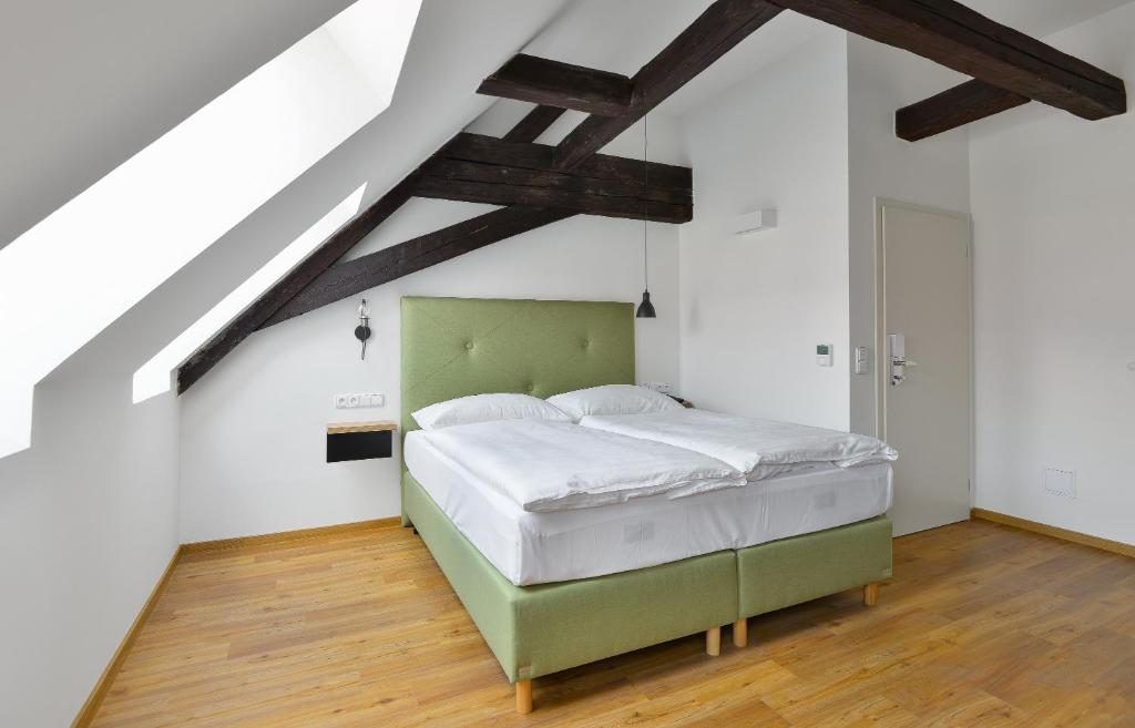 Hotel Garden Court - Resim 12