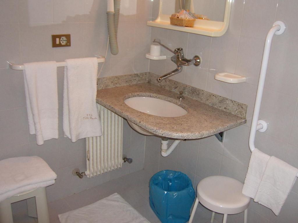 Koupelna v ubytování Hotel Villa Carla