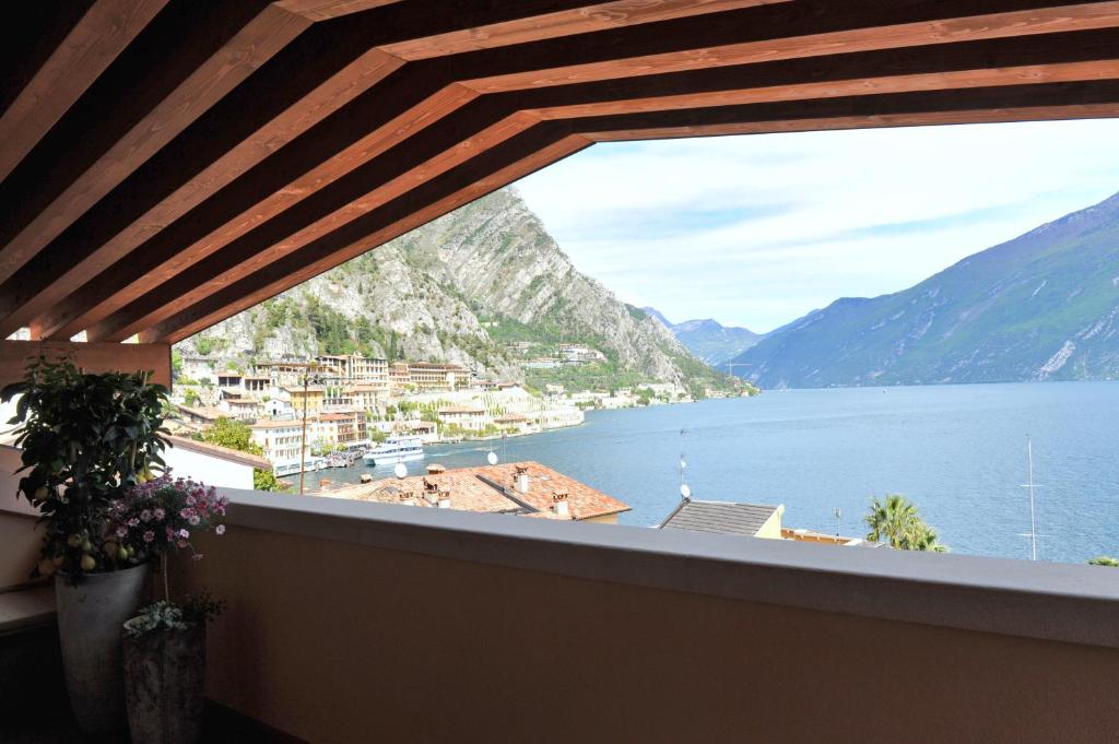 Bella Vacanza Limone - Suite With Lake View