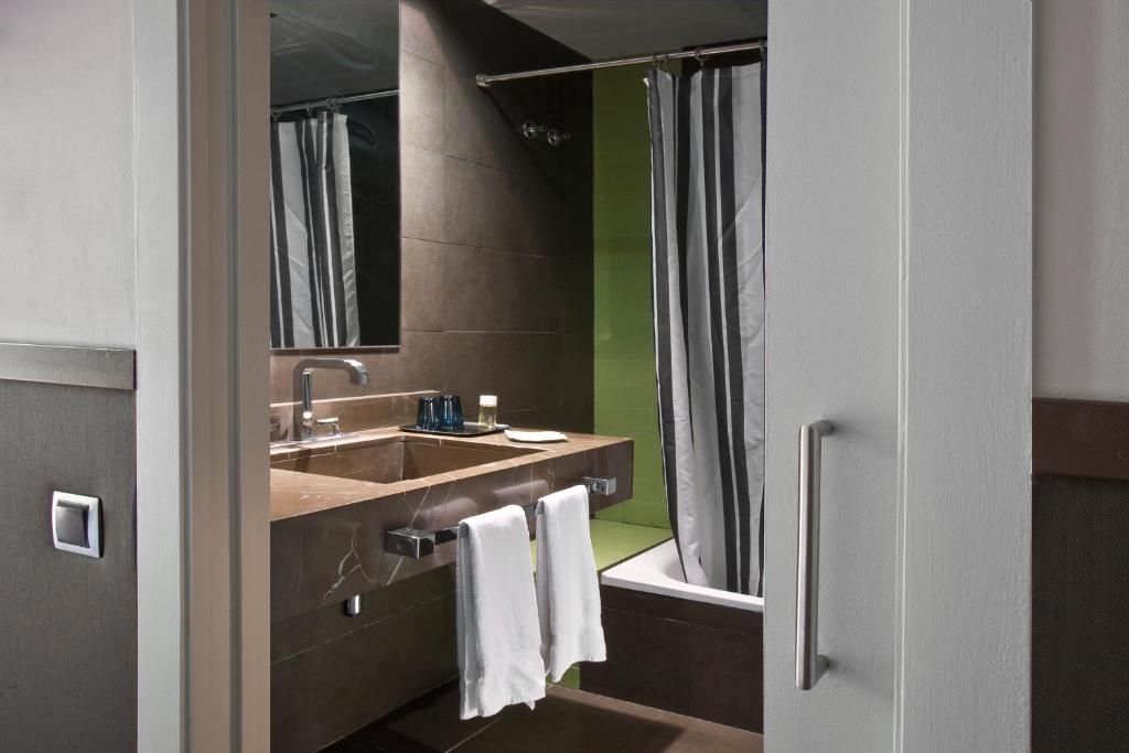 Chic & Basic Zoo - Resim 38