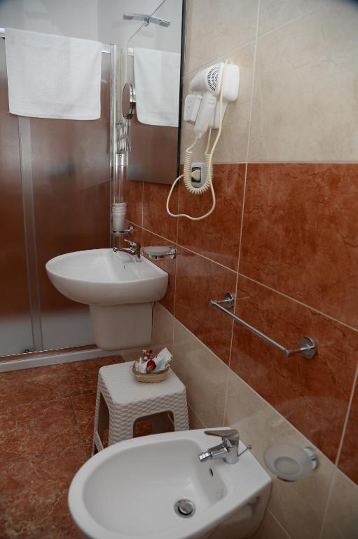 Koupelna v ubytování B&B Valeri