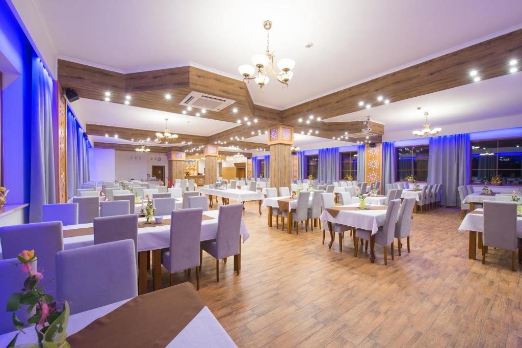 Restaurace v ubytování Kompleks Zagroń Istebna