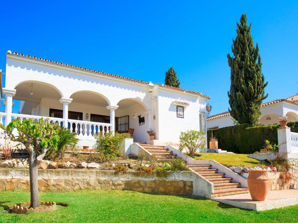 Vonkajšia záhrada v ubytovaní Villa Villa Tulipán by Interhome