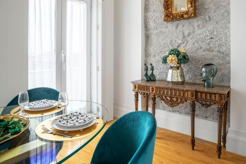 Downtown Historic Apartments - 5