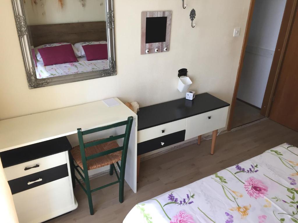 Postel nebo postele na pokoji v ubytování Boba's House