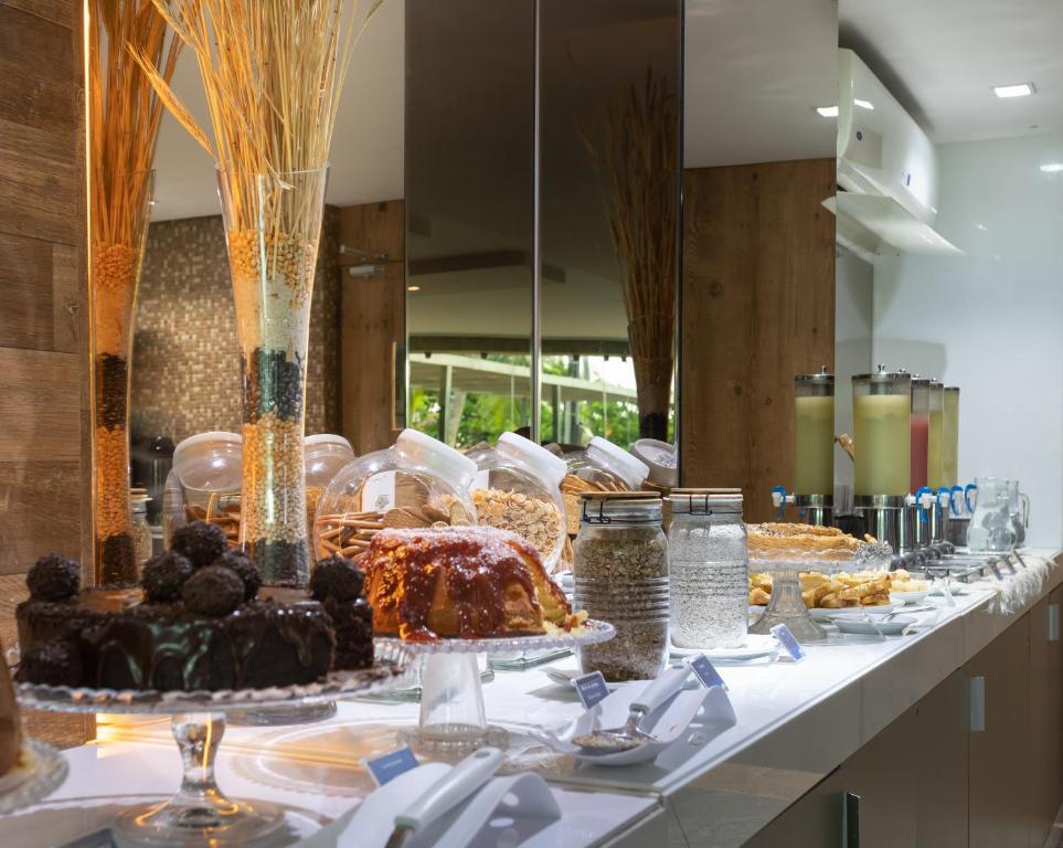 Comida no hotel ou em algum lugar perto