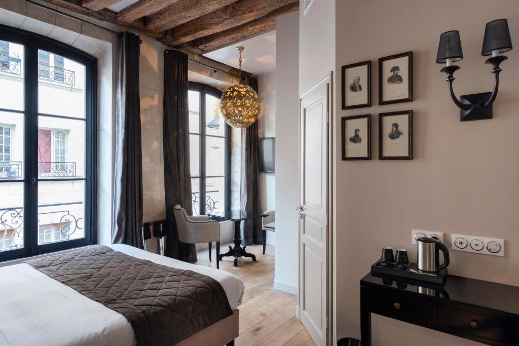 Hotels in Paris