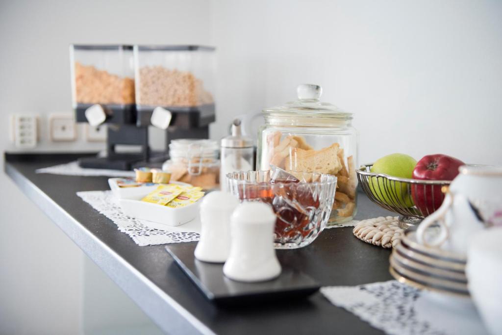 Natalie Apartments - 15