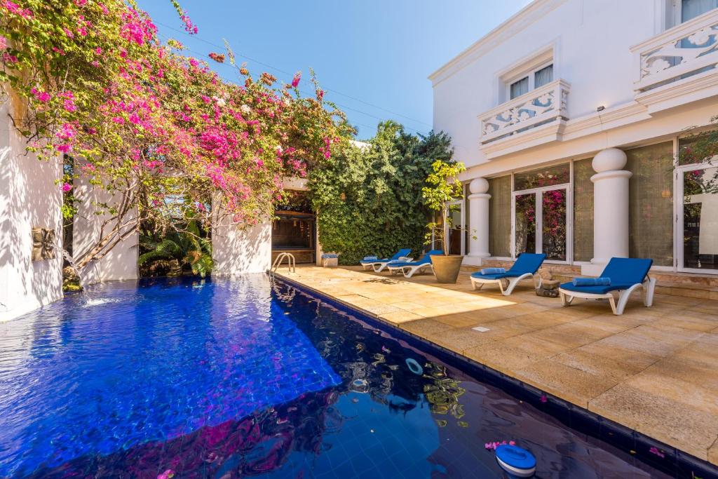 A piscina localizada em Casa Harb Hotel Boutique ou nos arredores