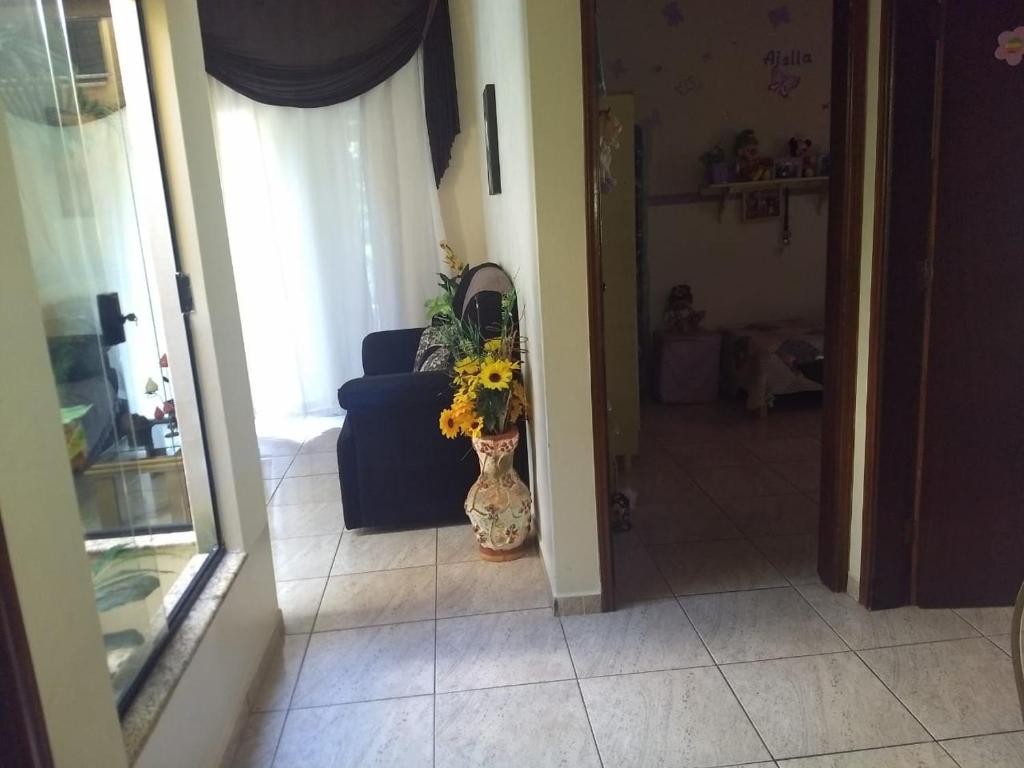  Casa - ótima hospedagem (jardim e terraço)