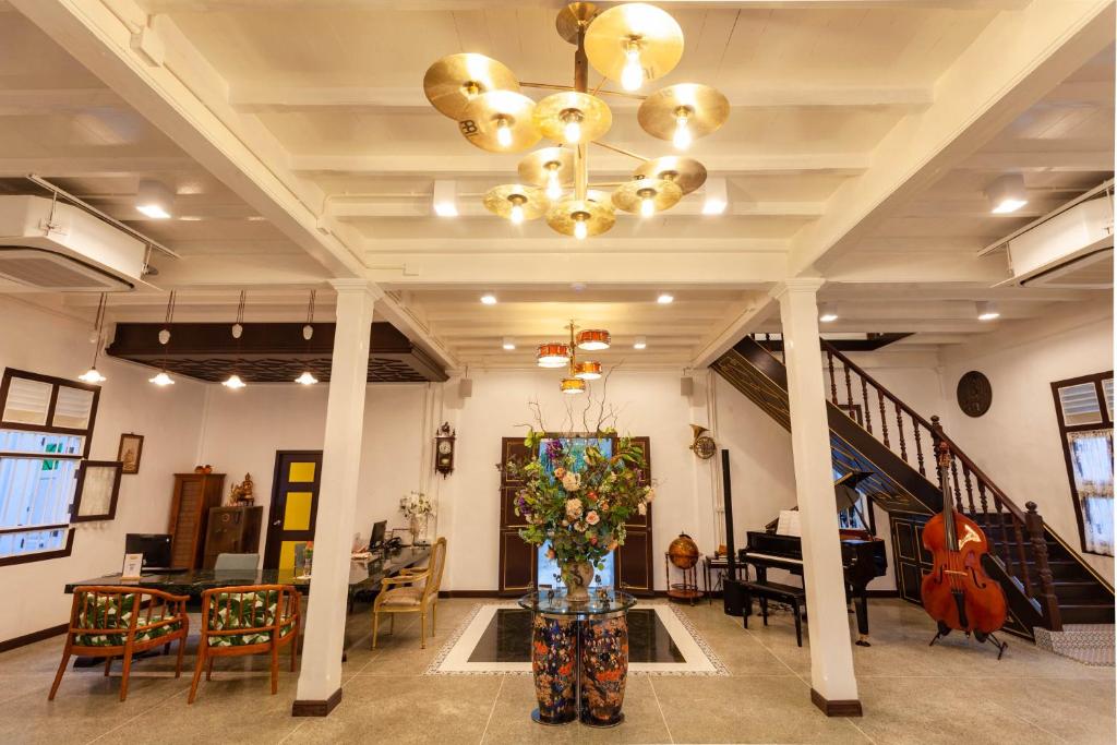 Fotografie z fotogalerie ubytování Sound Gallery House - SHA Plus ve městě Phuket