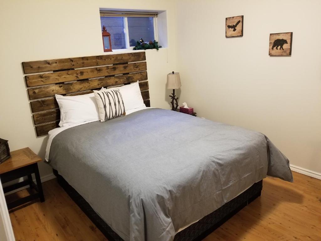 Postel nebo postele na pokoji v ubytování Roche Bonhomme Rustic Suite