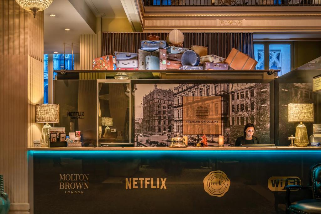 Treasury on Collins Melbourne - Resim 14