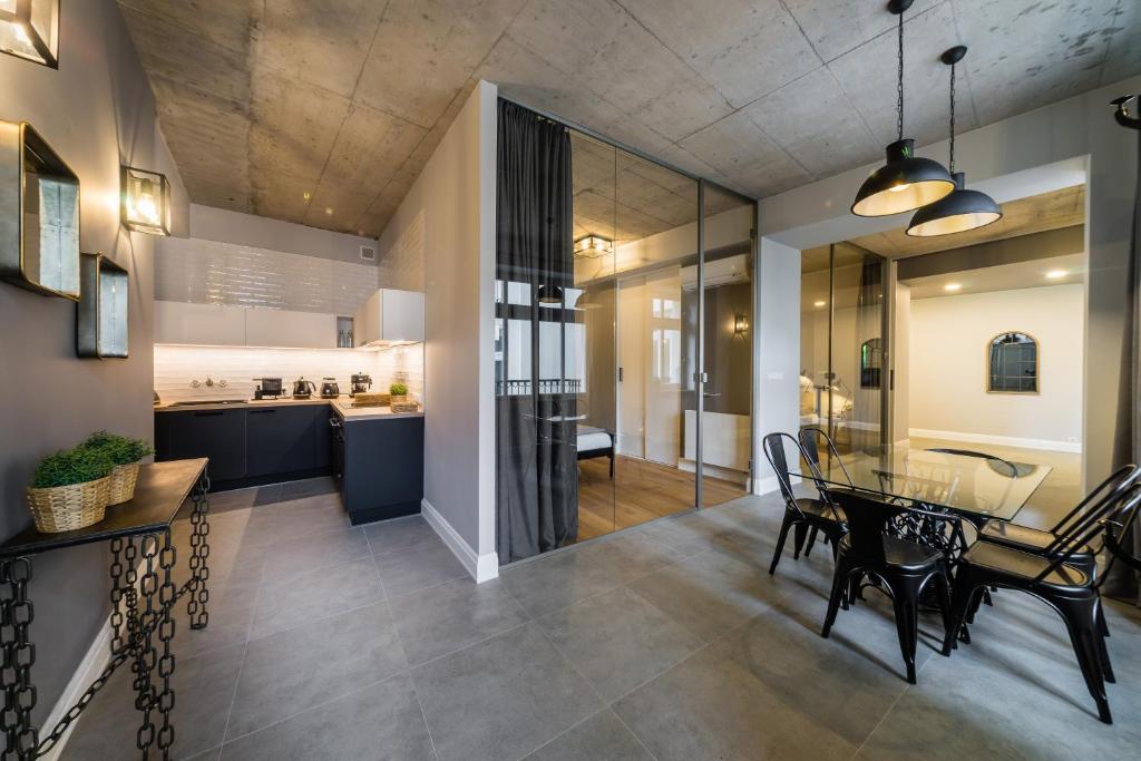 Kuchyňa alebo kuchynka v ubytovaní Groble Residence WAWELOFTS