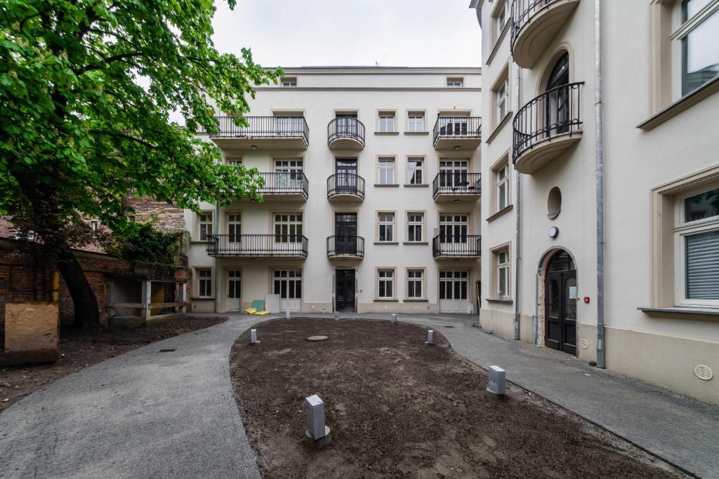 Budova, v ktorej sa apartmán nachádza
