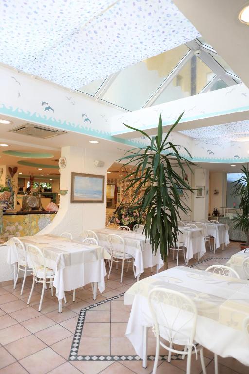 Restaurace v ubytování Hotel Marconi