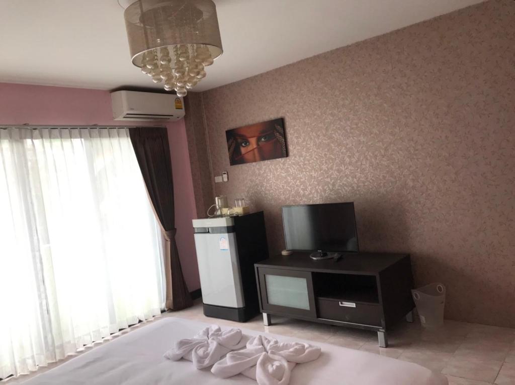 You Place - Resim 15