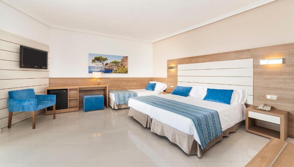 Globales America - Family Room (2 Adults + 2 Children)
