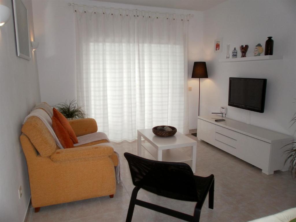 TV a/nebo společenská místnost v ubytování Apartaments Estarsol
