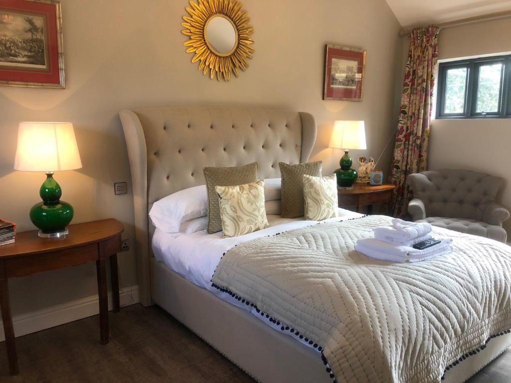 The George Inn - 
