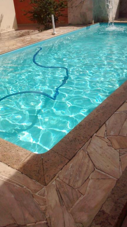  Casa com Piscina