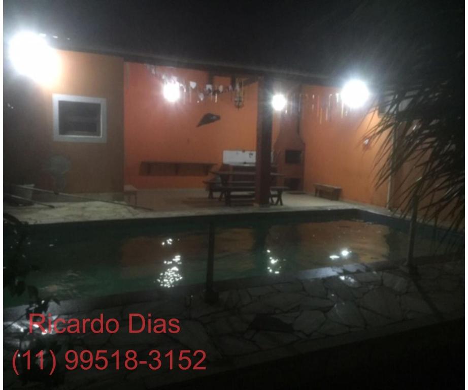  Casa com Piscina