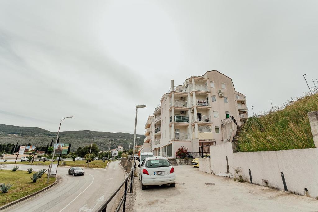 Nespecifikovaný výhled na hory nebo výhled na hory při pohledu z apartmánu